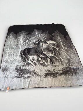 Vintage San Marcos Wild Horses
Blanket 95x85